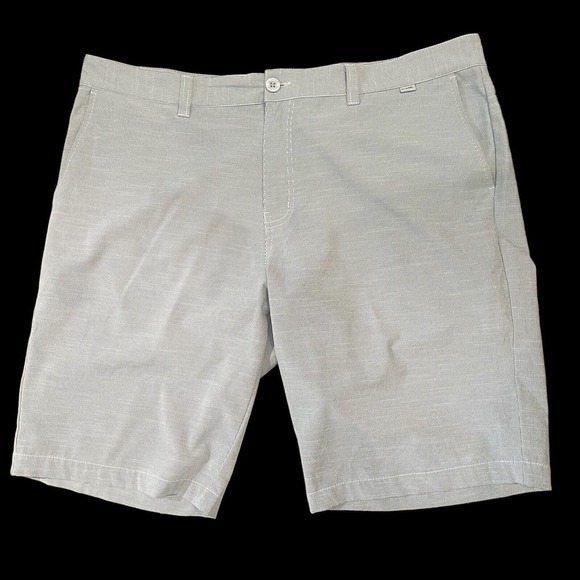 TRAVIS MATHEW Men’s Size 40 Gray Stripe‎ Lightweight Performance Stretch Shorts - Picture 5 of 10